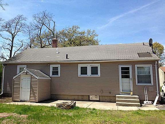 2nd image of 36 Drum Rock Ave