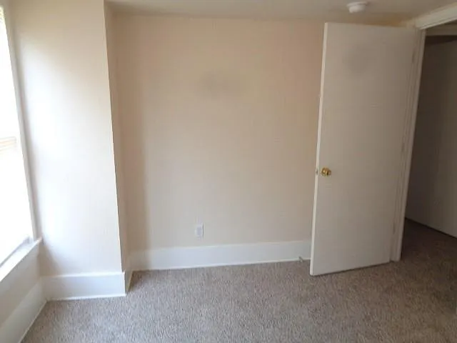 3230 Ohio St — Photo 10