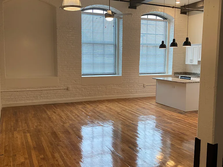 Imperial Lofts — Photo 23