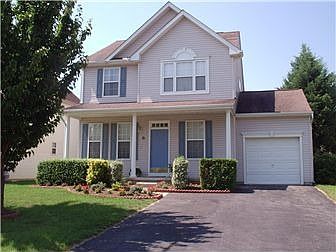 Warm and lovely curb appeal!