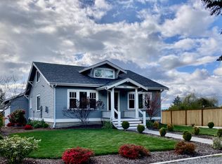 502 3rd St, Steilacoom, WA 98388
