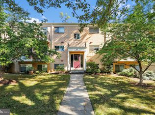 10661 Montrose Ave APT 202, Bethesda, MD 20814