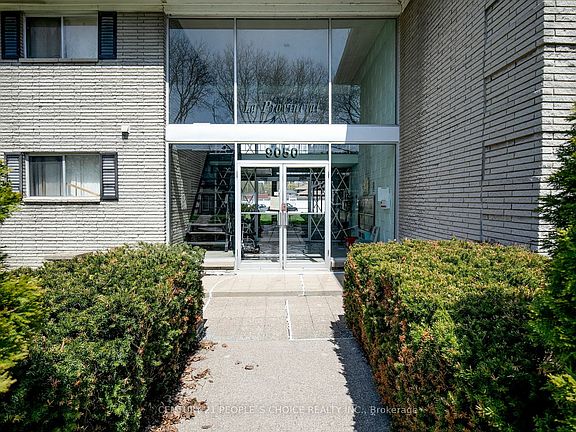 2nd image of 9050 Wyandotte St E