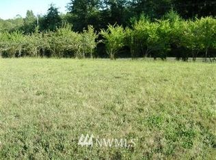 11305 110th Pl SW, Vashon, WA 98070