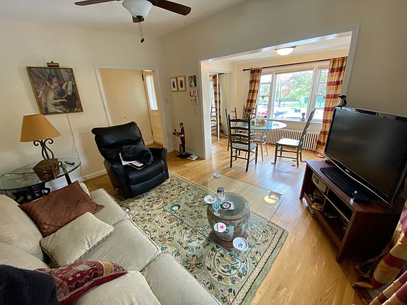 3rd image of 38 Palisade St APT 1A