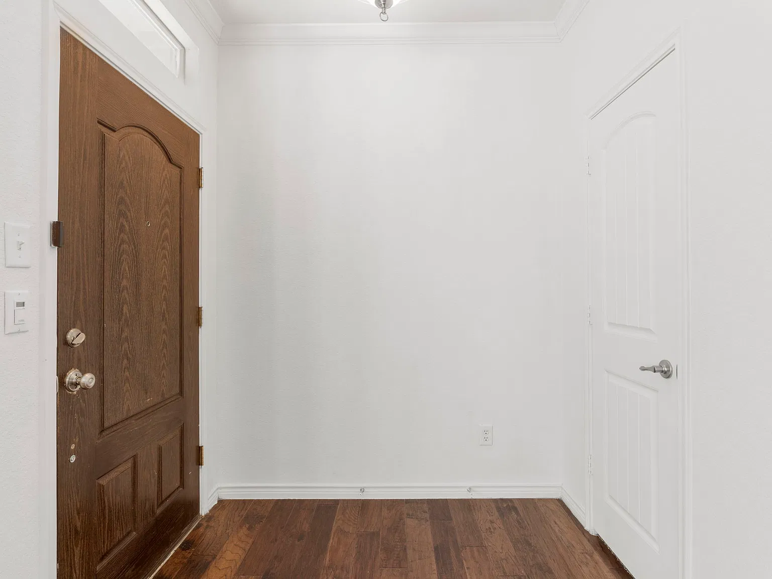 4 bed, 2444 sqft, $2,795 — Photo 4