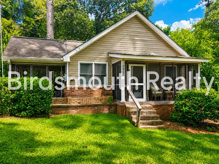 2662 White Oak Front of House