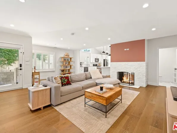 11642 Acama St, Studio City, CA 91604