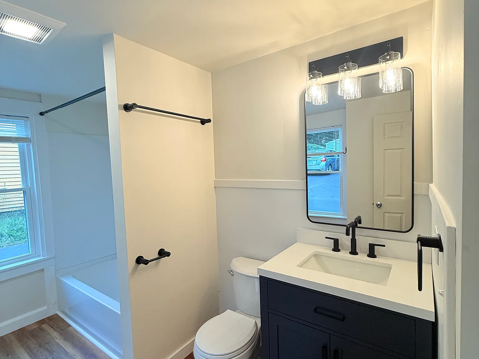 2 bed, 786 sqft, $2,000 — Photo 4