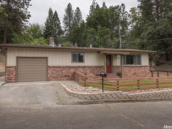 4th image of 1124 Turner Ct