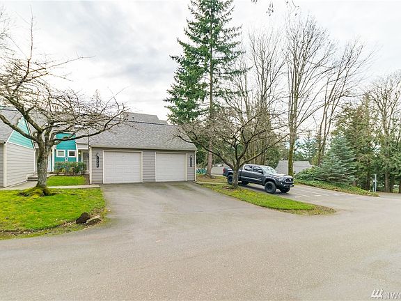 3rd image of 10505 NE 115th Ln