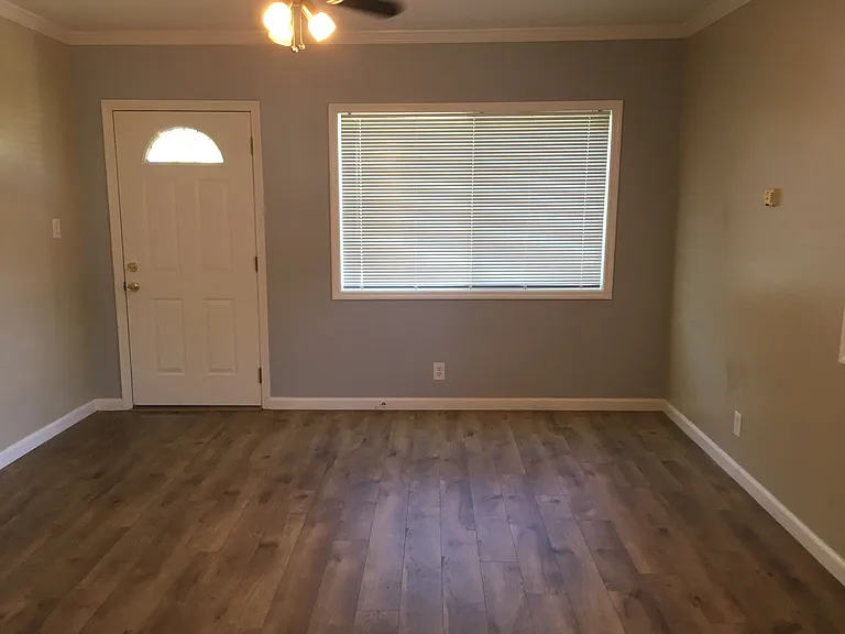 2189 Leland Ave — Photo 9