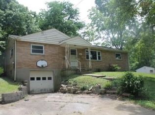 62 Chapel Rd, Amelia, OH 45102