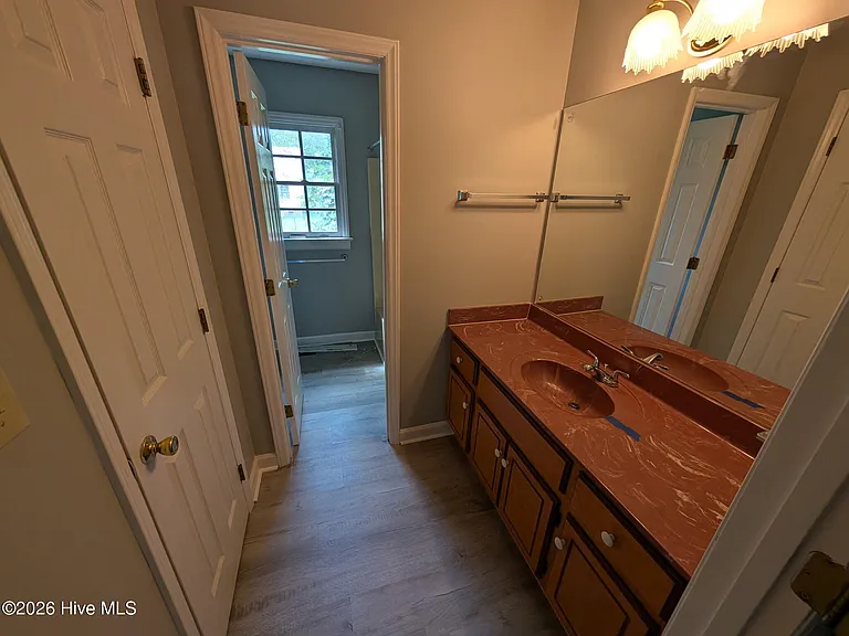 2302 Fitch Dr E — Photo 8