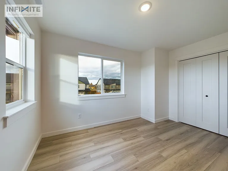 602 Relentless Dr #C — Photo 18