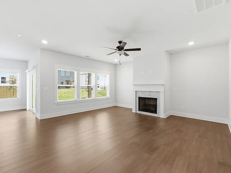1697 Firelight Way — Photo 6
