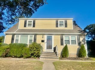 1 Ark Pl, Huntington Station, NY 11746