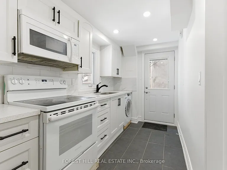1297 Davenport Rd — Photo 28