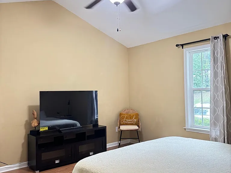 47 Apple Ct — Photo 11