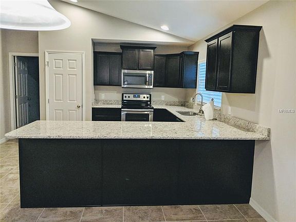 3rd image of 3081 Drema Dr