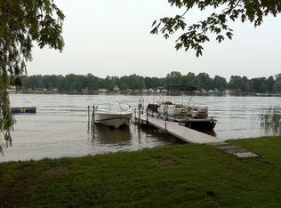 47321 S Sunset Cir, Bloomingdale, MI 49026