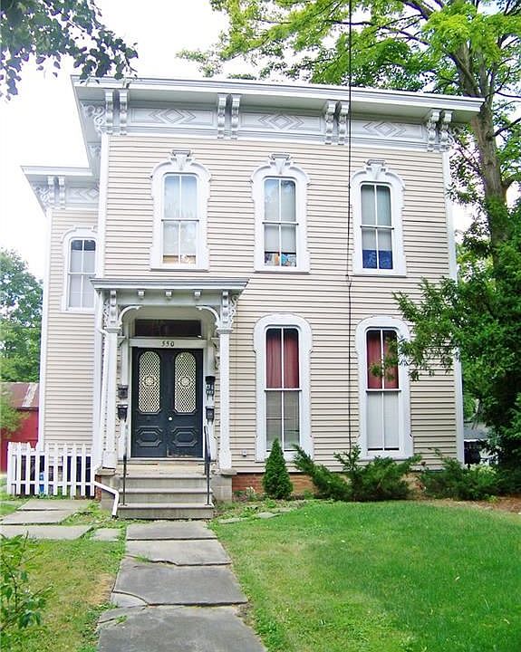 1st image of 550 S Court St