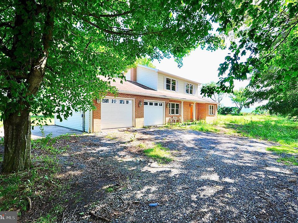 1st image of 104 Anthony Dr