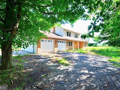 104 Anthony Dr, Pennsylvania Furnace, PA, 16865