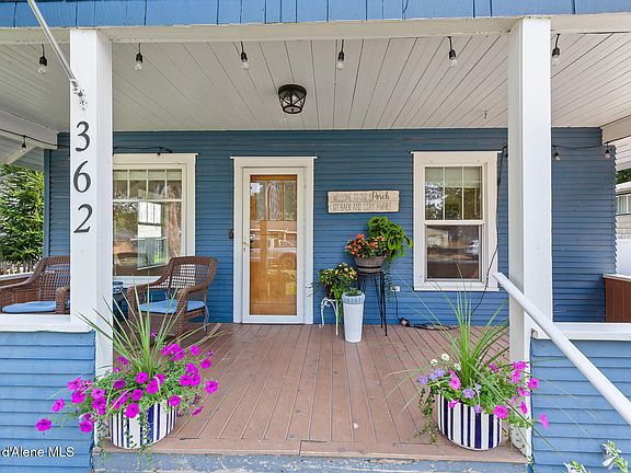 3rd image of 362 W Mill Ave