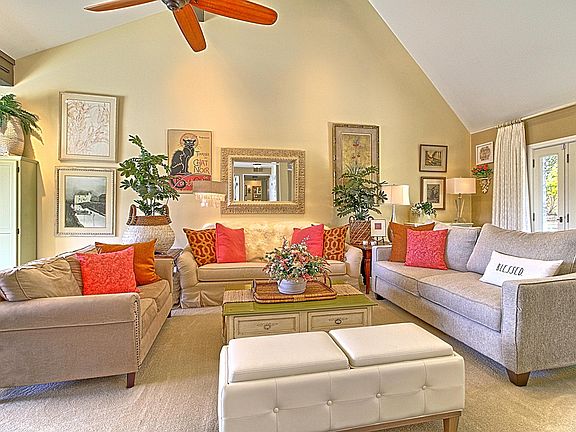 5th image of 4677 Vanderbilt Ct