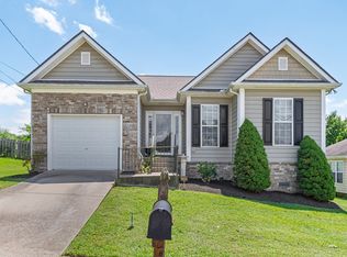 7108 Legacy Dr, Antioch, TN 37013