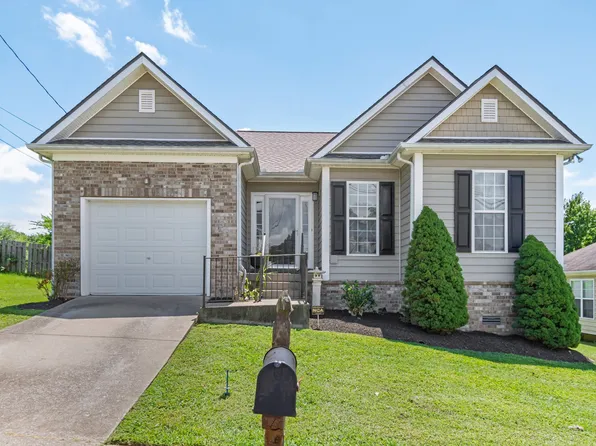 7108 Legacy Dr, Antioch, TN 37013