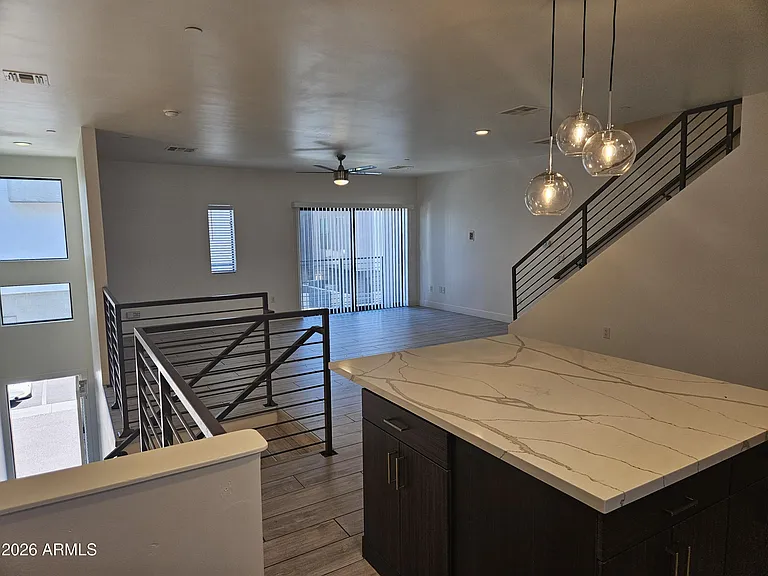 264 S Roosevelt St — Photo 11