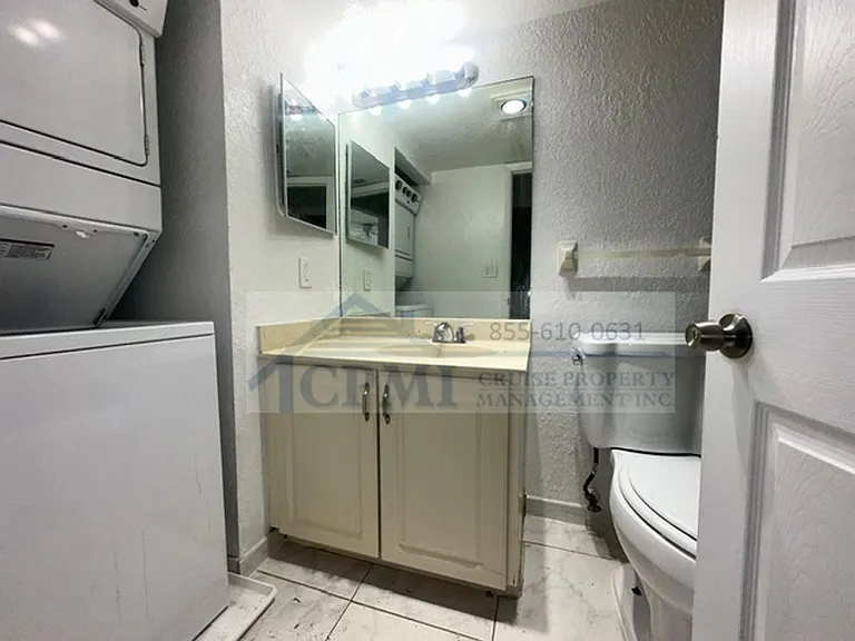 Fairway Views - 8740 NW 40 St Coral Springs, FL 33065 — Photo 24