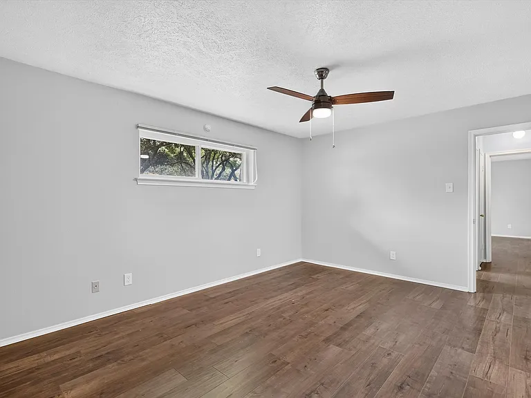 11143 Joymeadow Dr — Photo 24
