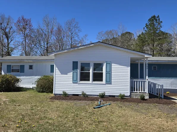 709 Jim Blake Rd, Jacksonville, NC 28540