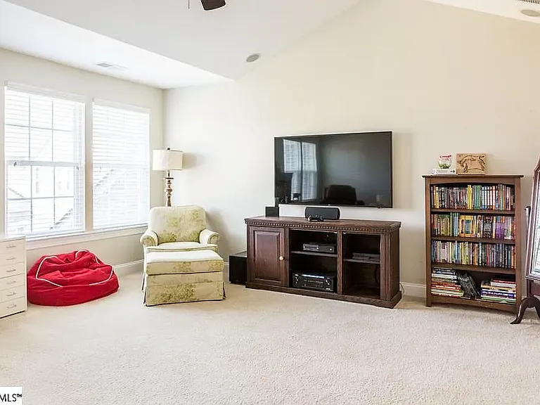 6 Stratton Chapel Ct — Photo 17