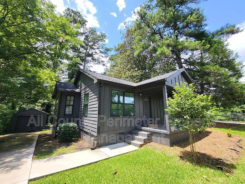 2 bed, 2.0 bath, 1170 sqft, $2,145 — Photo 2