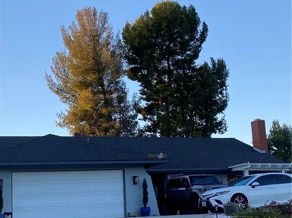 15621 Saddleback Rd, Riverside, CA 92506
