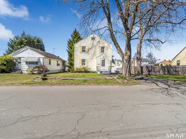 130 Greenfield Avenue, Stratford, CT 06614