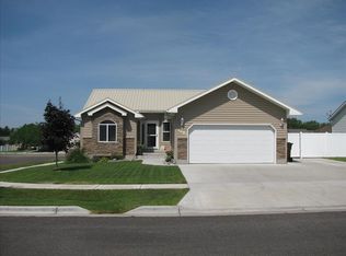 4683 Sacajawea Dr, Chubbuck, ID 83202