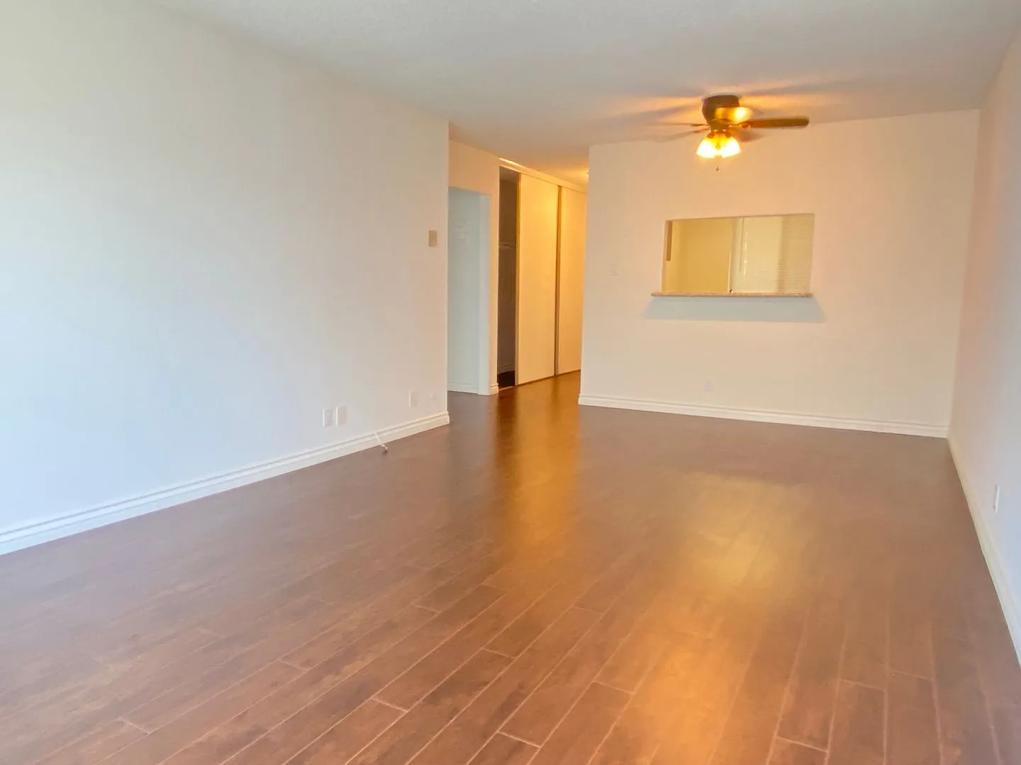 130 S. Flores St. — Photo 2