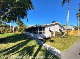 2083 Monroe Ave APT 3, Naples, FL 34112