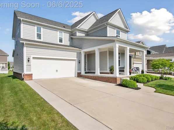 50228 Paine St, Canton, MI 48188
