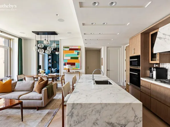 40 Bleecker Street image 2 of 14