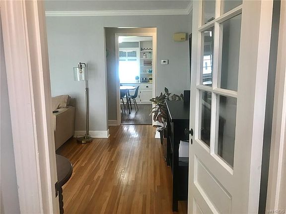3rd image of 357 Crosby Ave