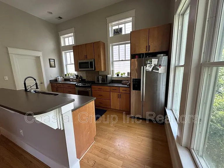 4635 Pleasant Ave #D — Photo 10