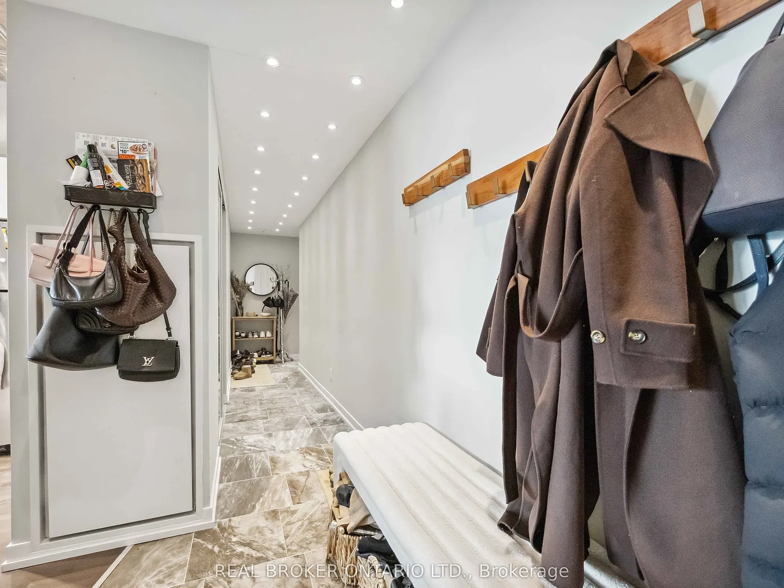 2 bed, $3,900 — Photo 3