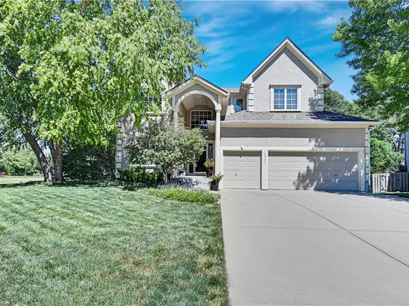 13701 Flint St, Overland Park, KS 66221