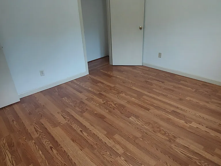 28L Island Pond Rd — Photo 17